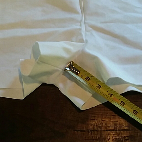 White Stylus shorts - Picture 5 of 5